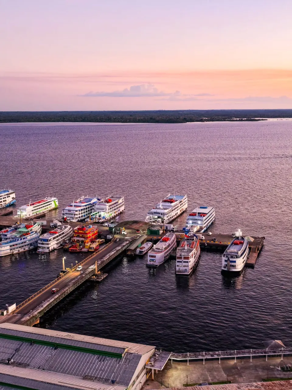 Manaus ao Entardecer, Manaus — fotografia de Péricles Dias
