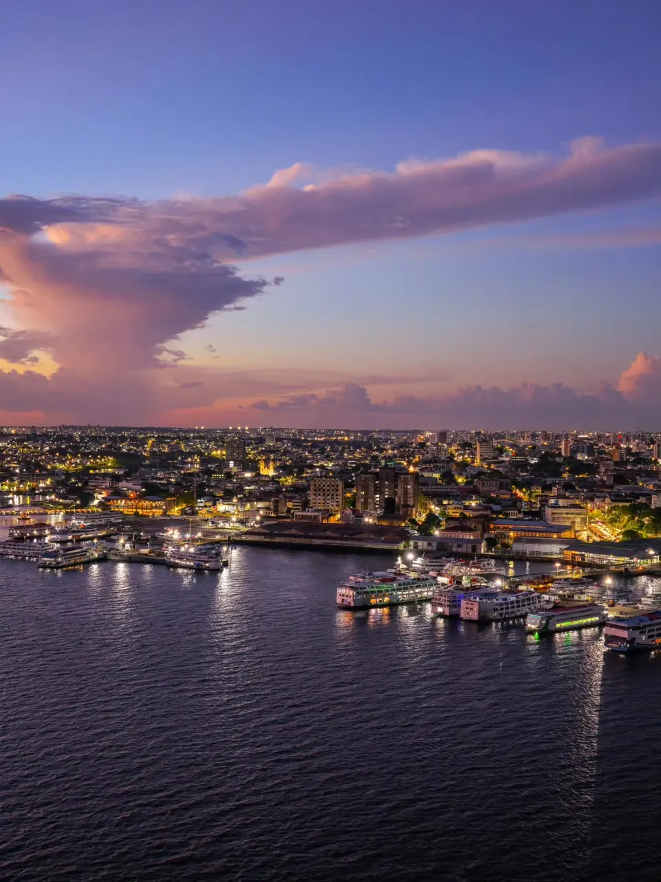 Manaus ao Entardecer, Manaus — fotografia de Péricles Dias
