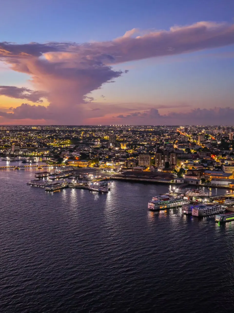 Manaus ao Entardecer, Manaus — fotografia de Péricles Dias
