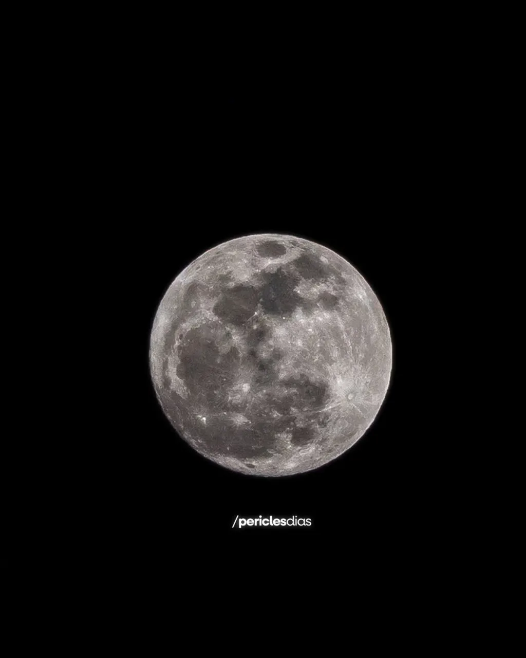 Lua de Hoje — fotografia de Péricles Dias